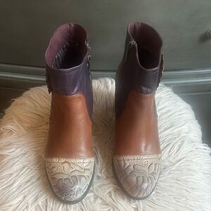 L’Artiste Spring step Brown and Purple Women's Ankle Boots